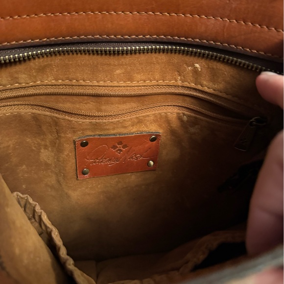 Patricia Nash -used Tan Leather Messenger Bag with Buckle Short Strap - Picture 5 of 16